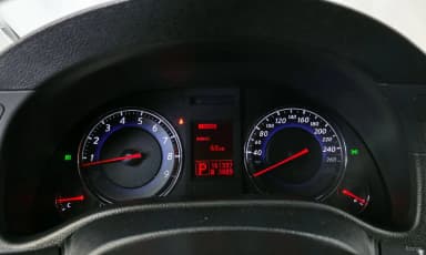 G37