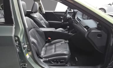 ES300h 7th Generation