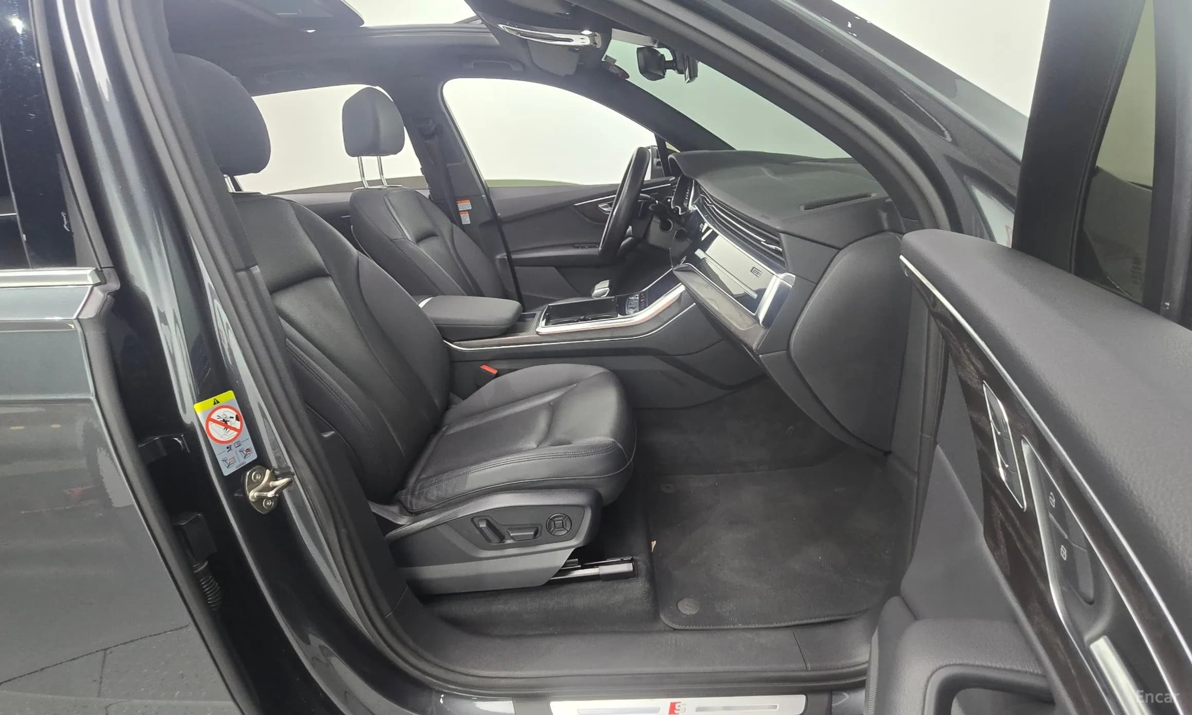 Q7 (4M)
