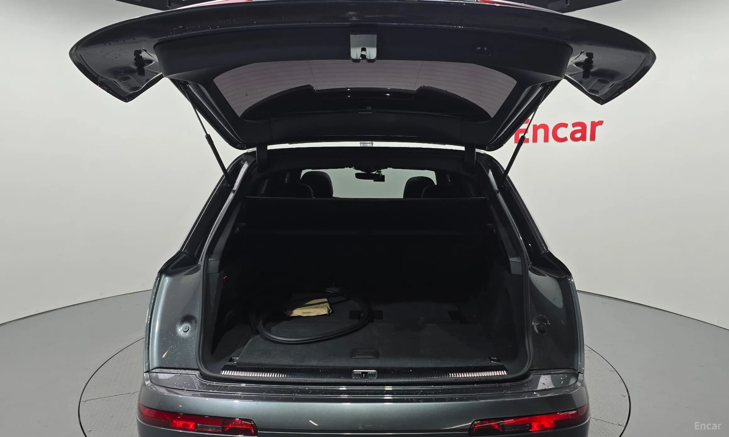 Q7 (4M)