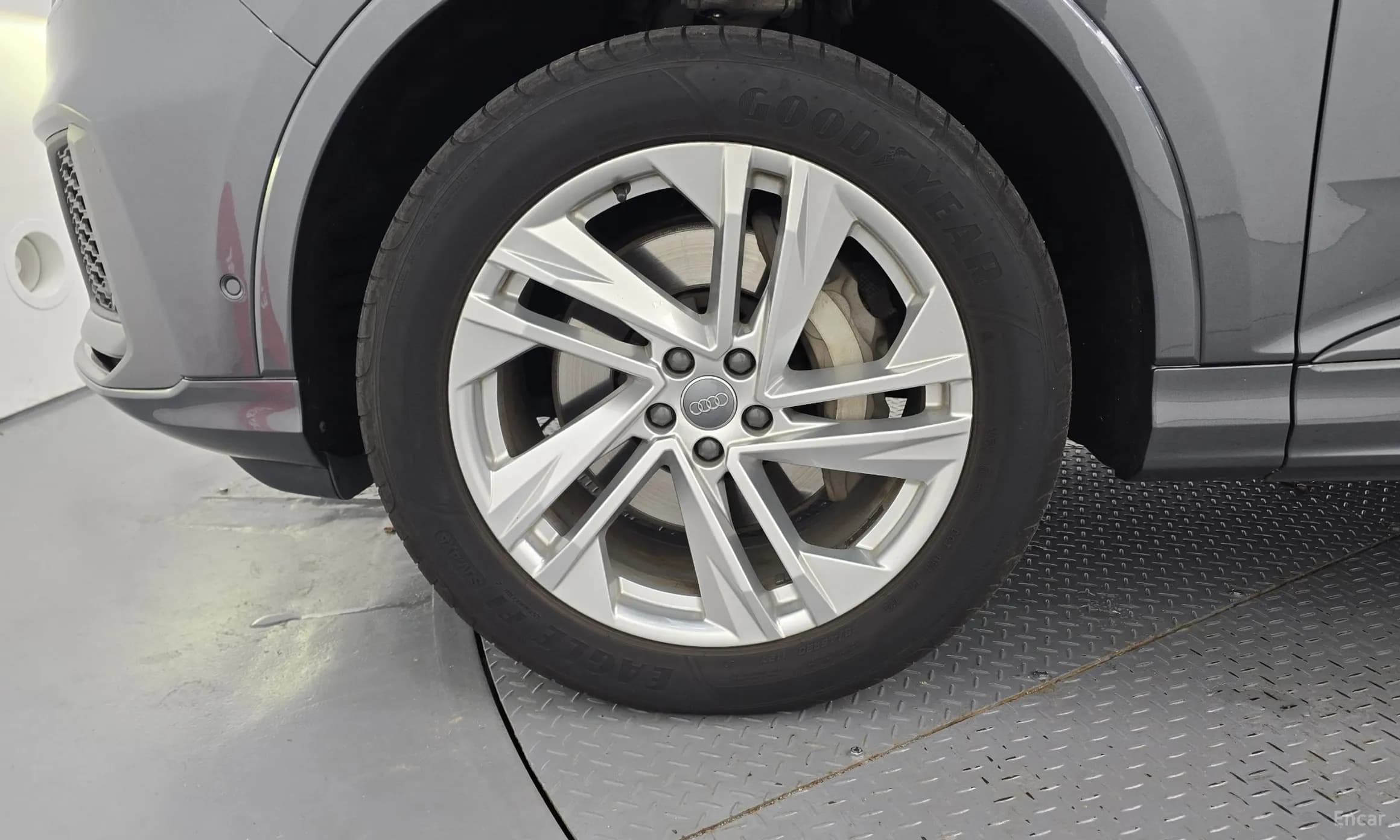 Q7 (4M)