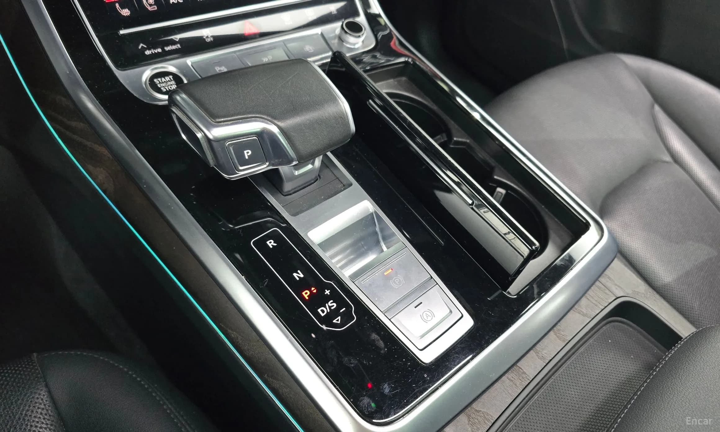 Q7 (4M)
