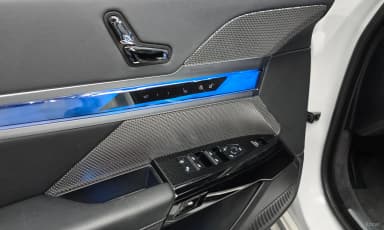 7 Series (G70)