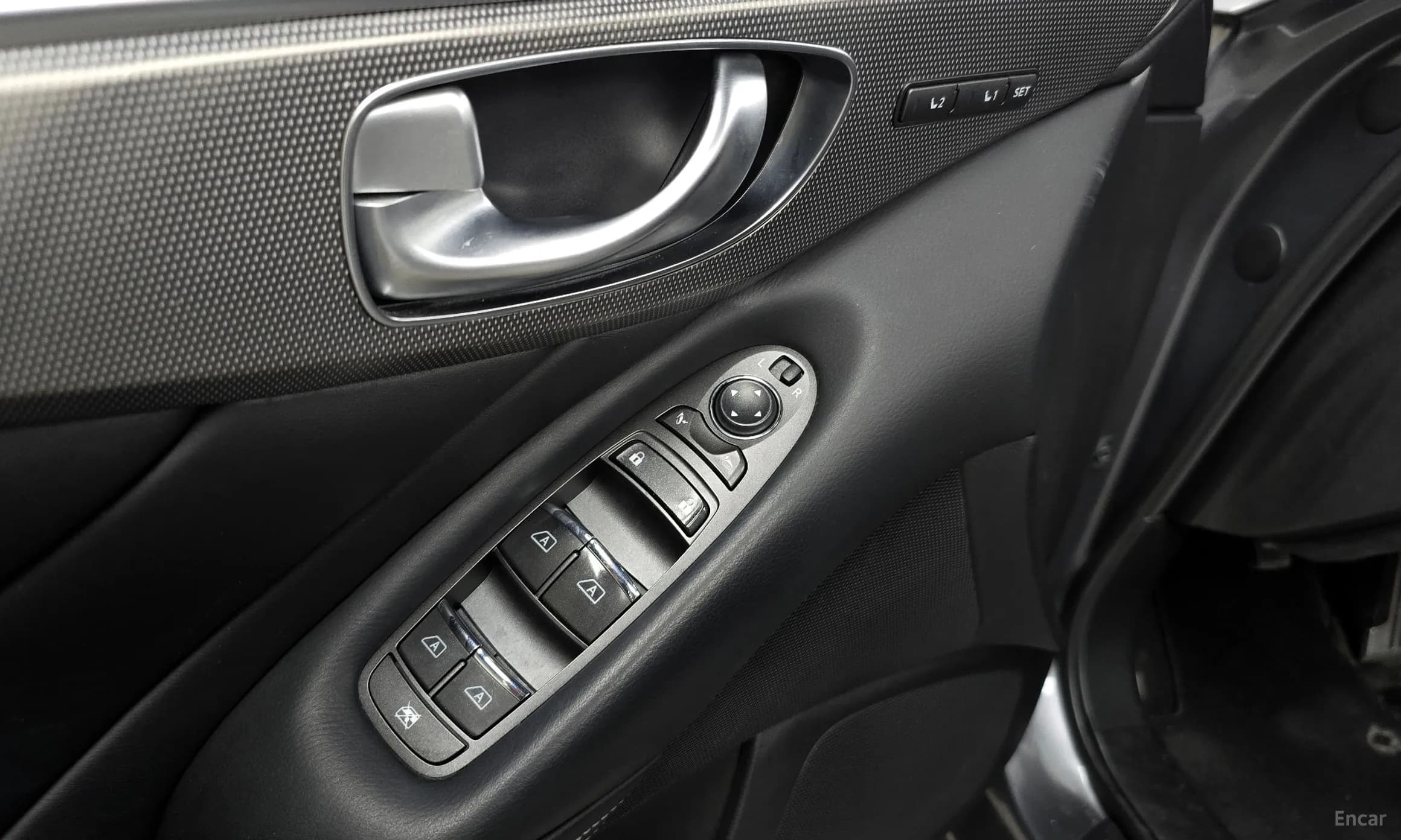Q50