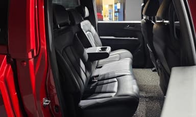 Rexton Sports Khan