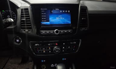 Rexton Sports Khan