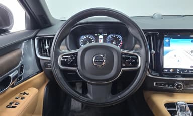 S90