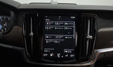 S90