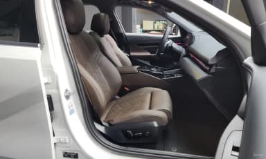 5 Series (G60)