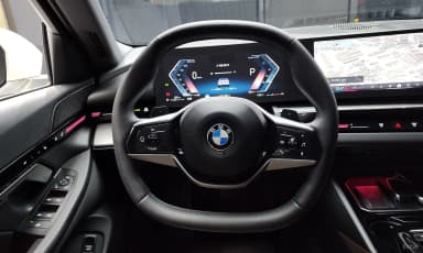 5 Series (G60)