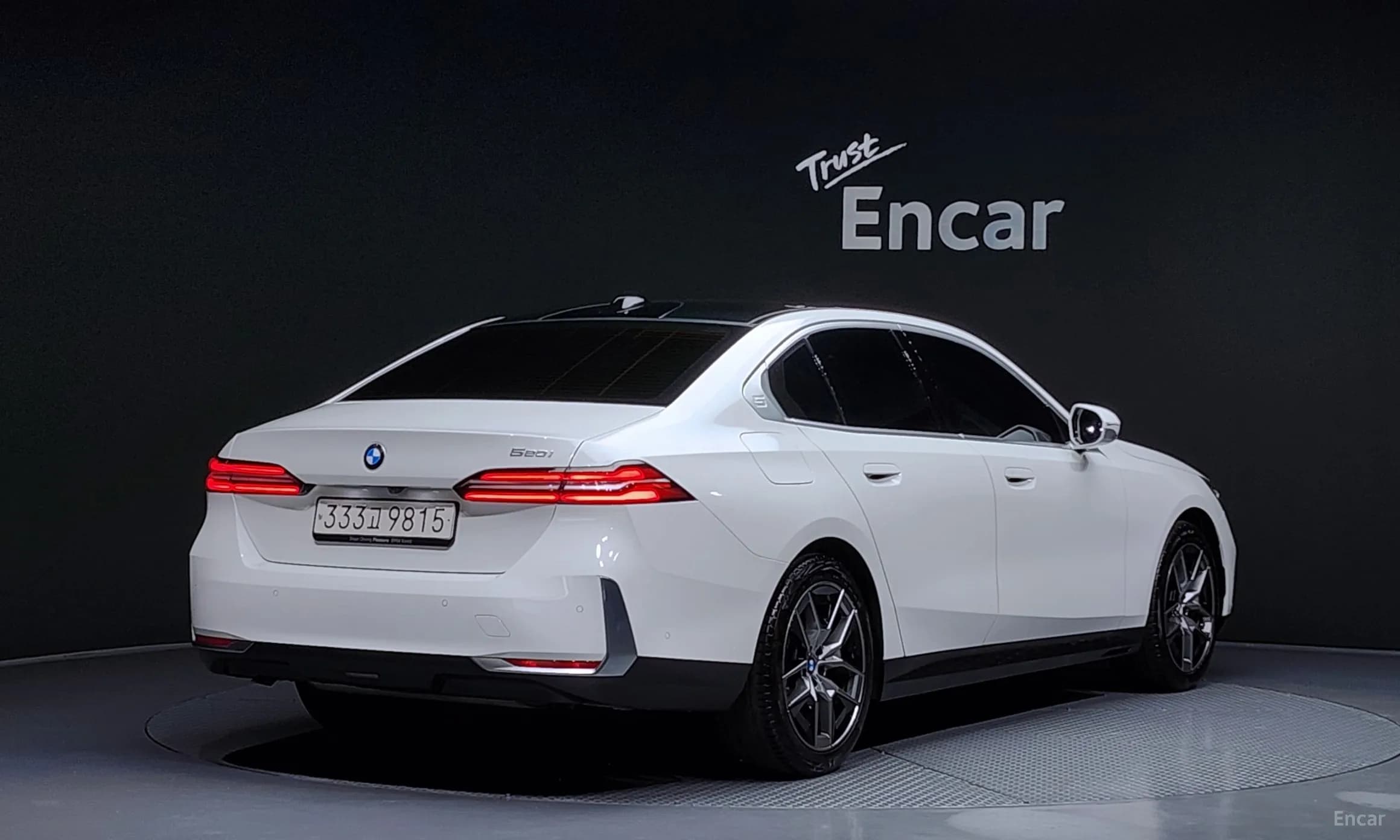 5 Series (G60)