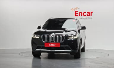 X3 (G01)