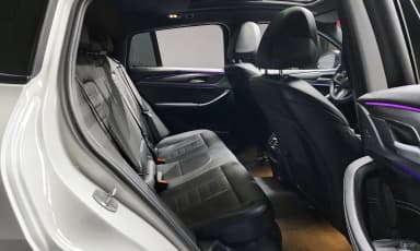X4 (G02)