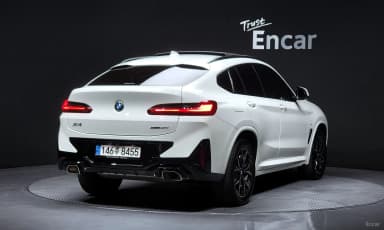 X4 (G02)