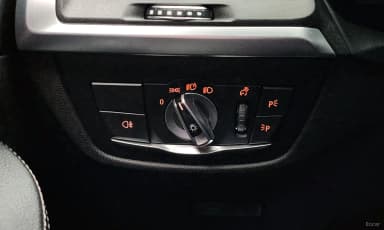X4 (G02)