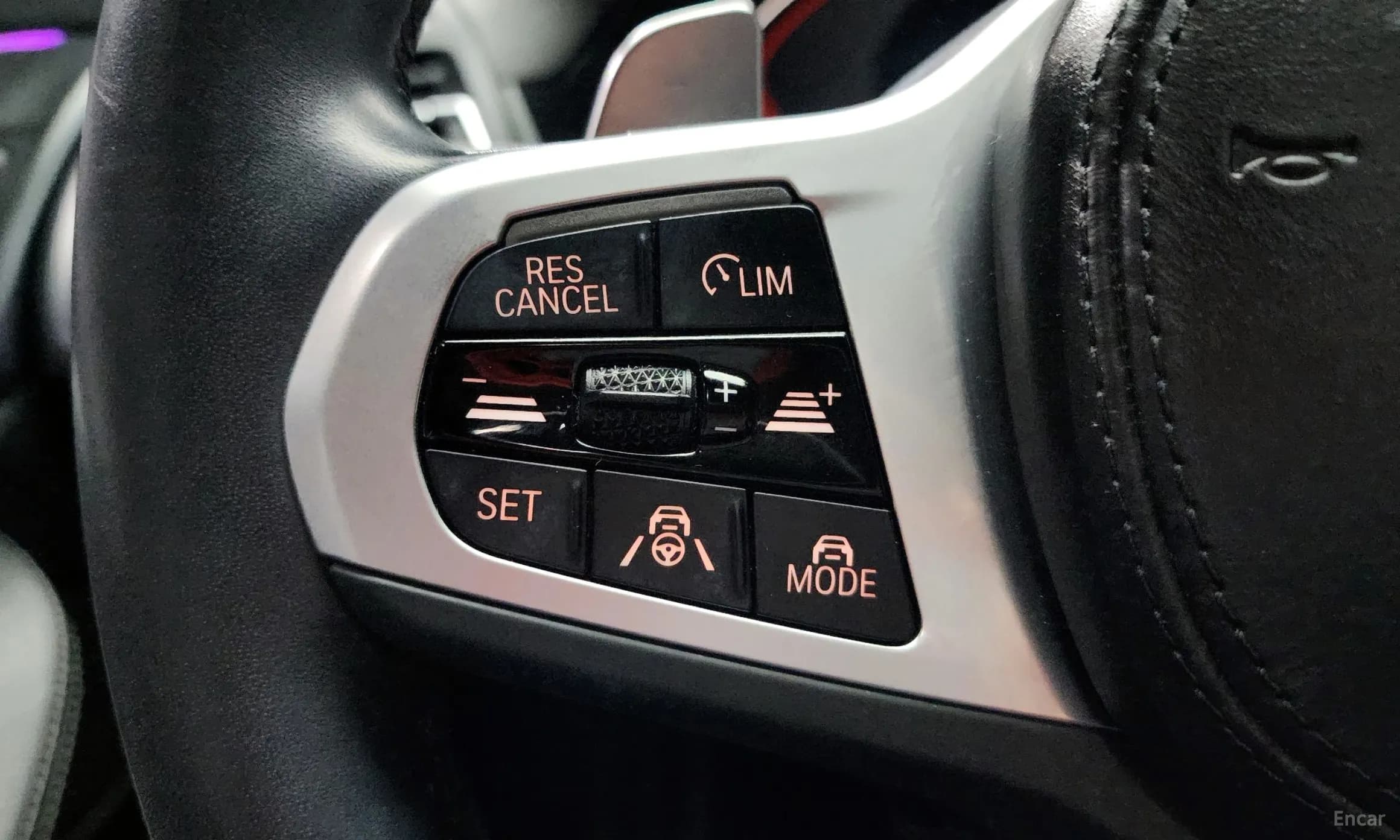 X4 (G02)