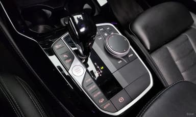 X4 (G02)
