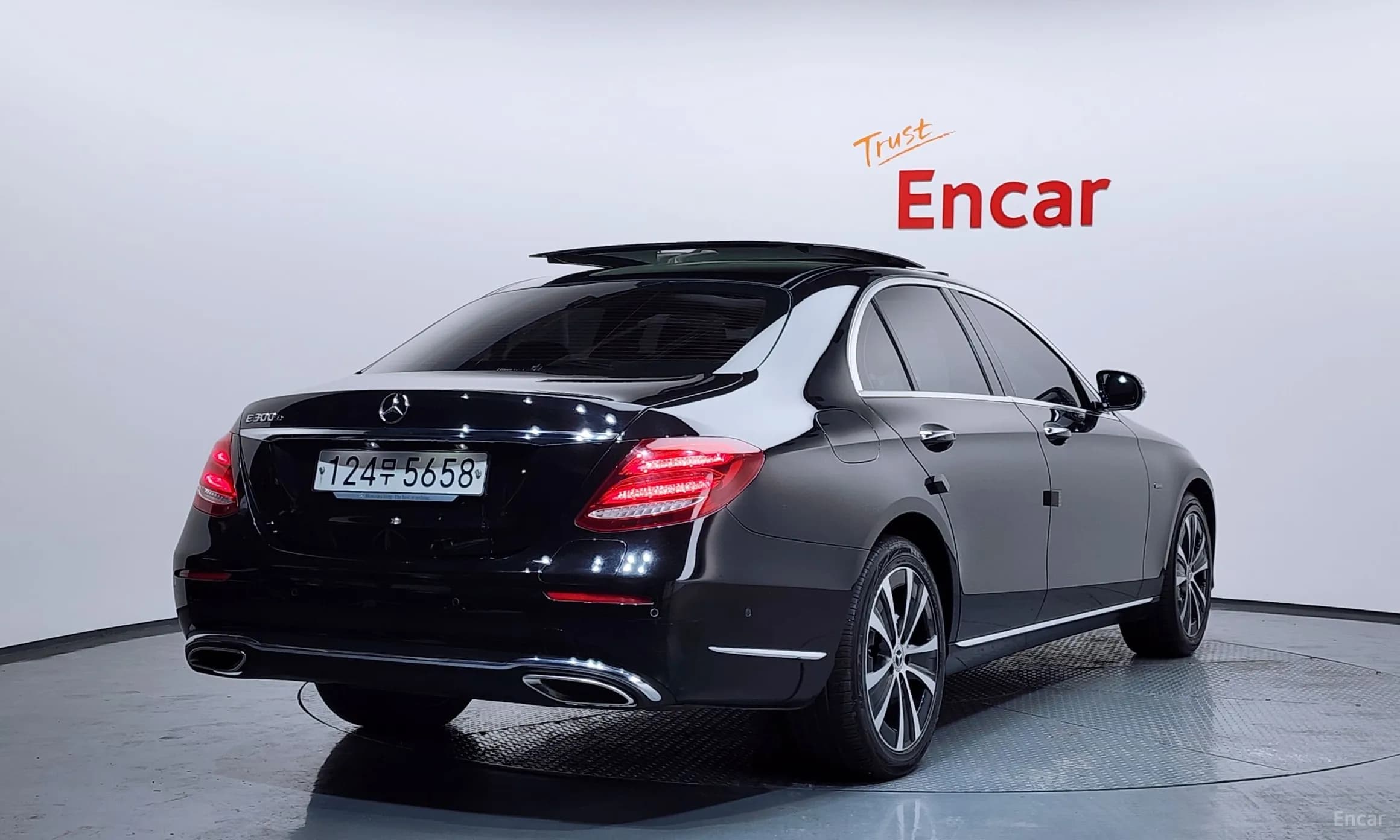 E-Class W213