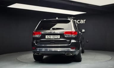 Grand Cherokee