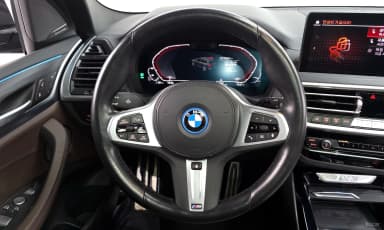 iX3