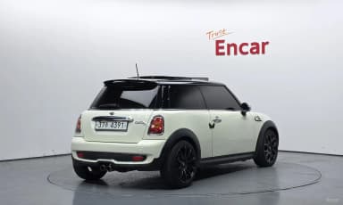 Cooper S