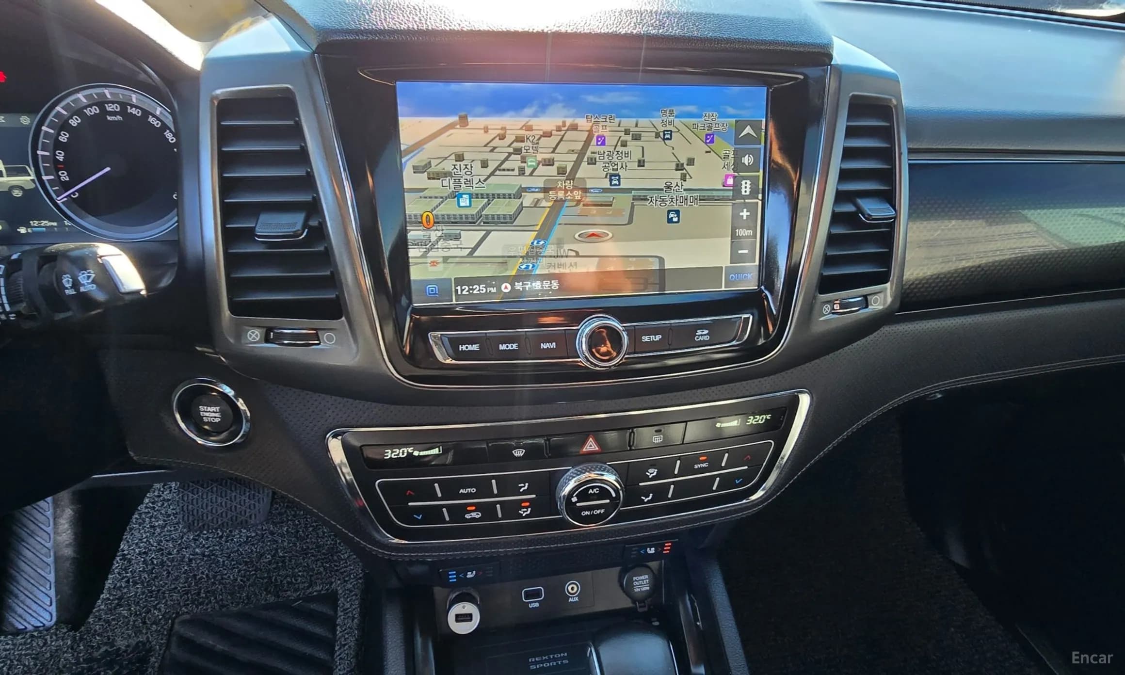 Rexton Sports Khan