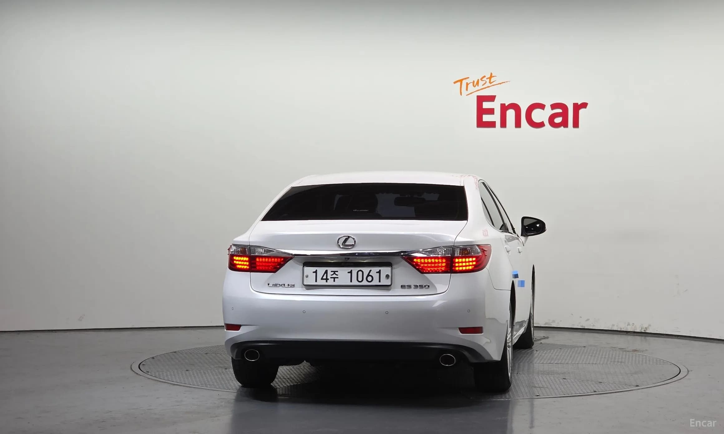 New ES350