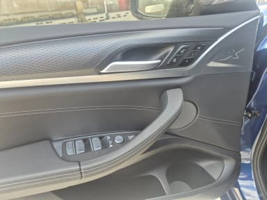 X4 (G02)