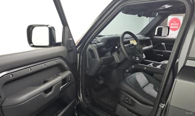 Defender (L663)