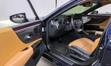 ES300h 7th Generation