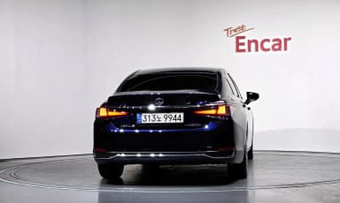 ES300h 7th Generation