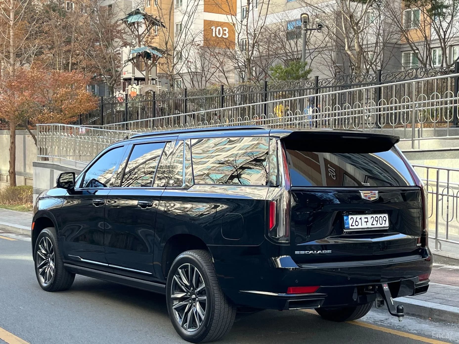 Escalade 5th Generation