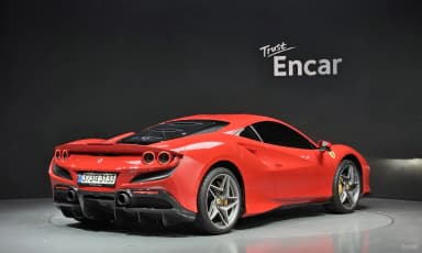 F8 Tributo