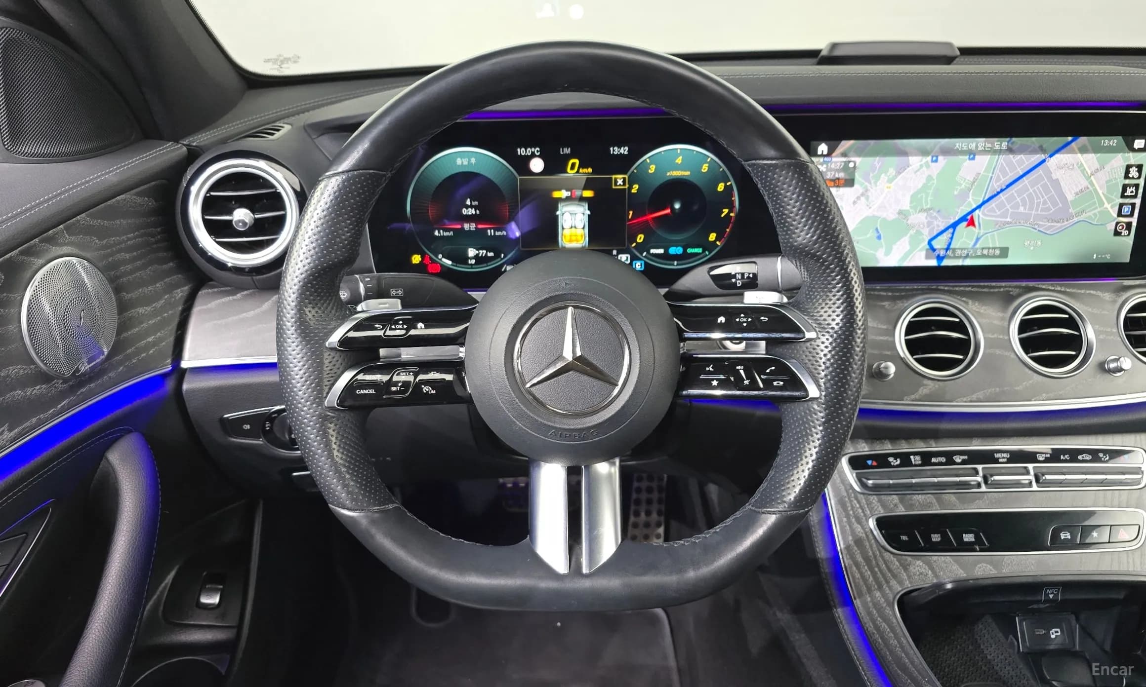 E-Class W213