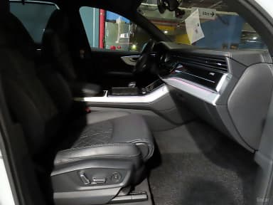 Q7 (4M)