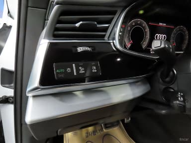 Q7 (4M)