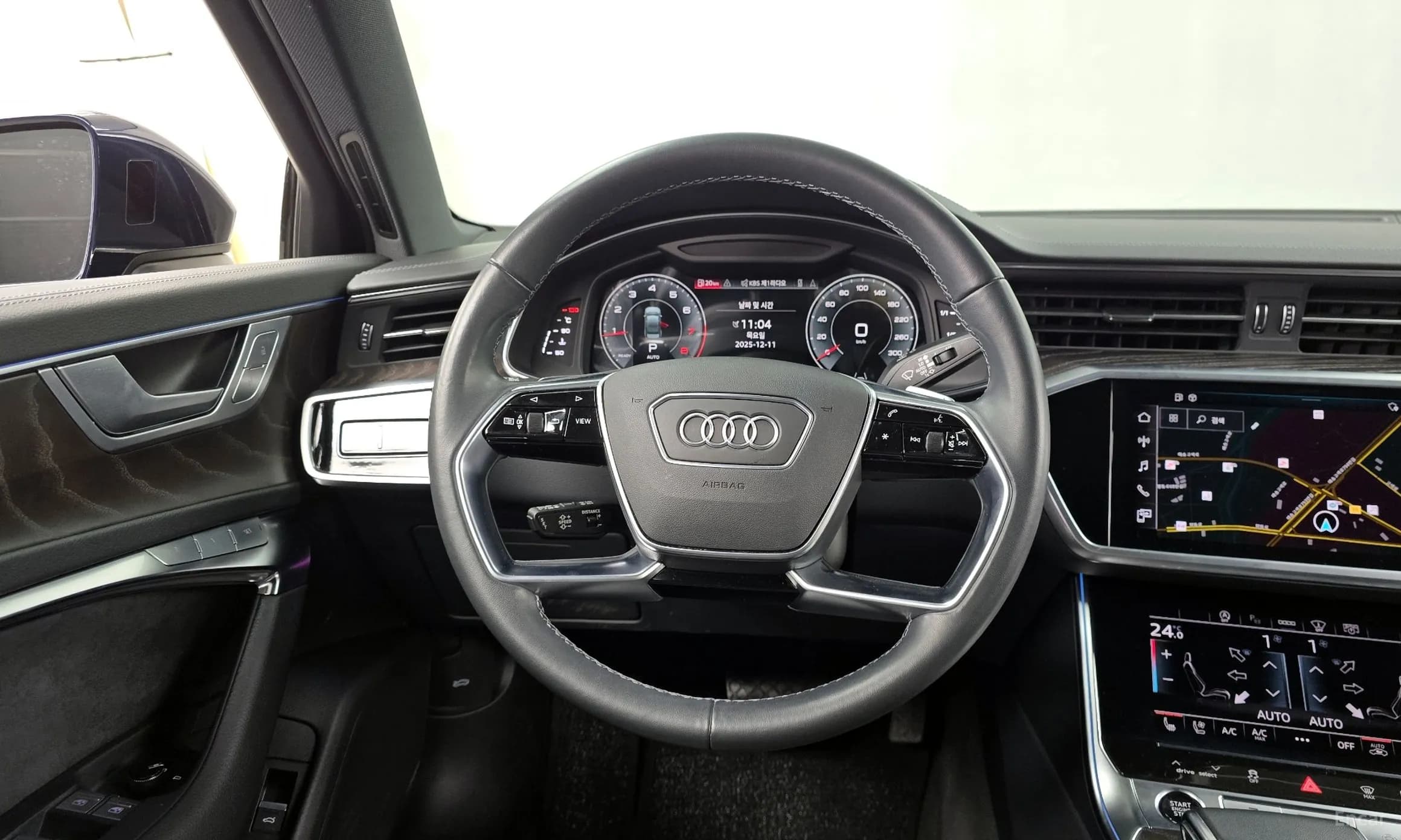 A6 (C8)