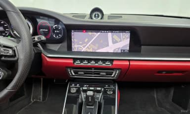 911 (992)