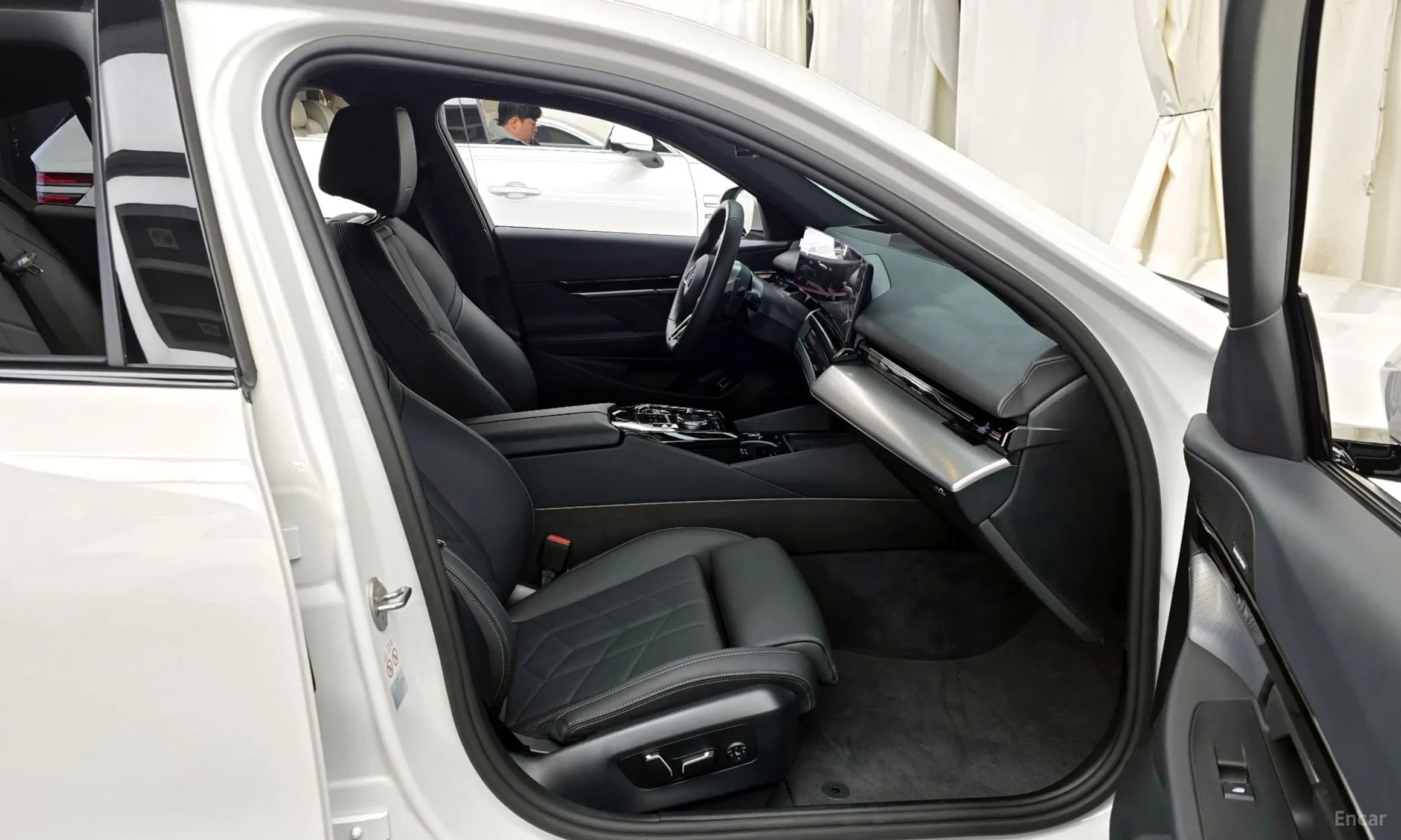 5 Series (G60)