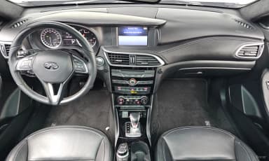 QX30