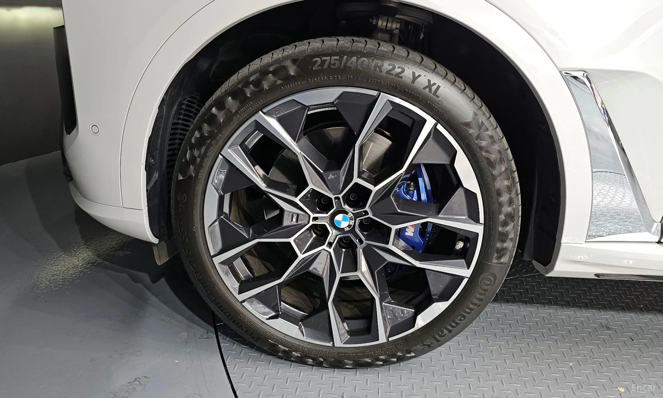 X7 (G07)