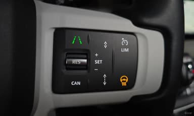 Defender (L663)