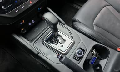 Rexton Sports Khan