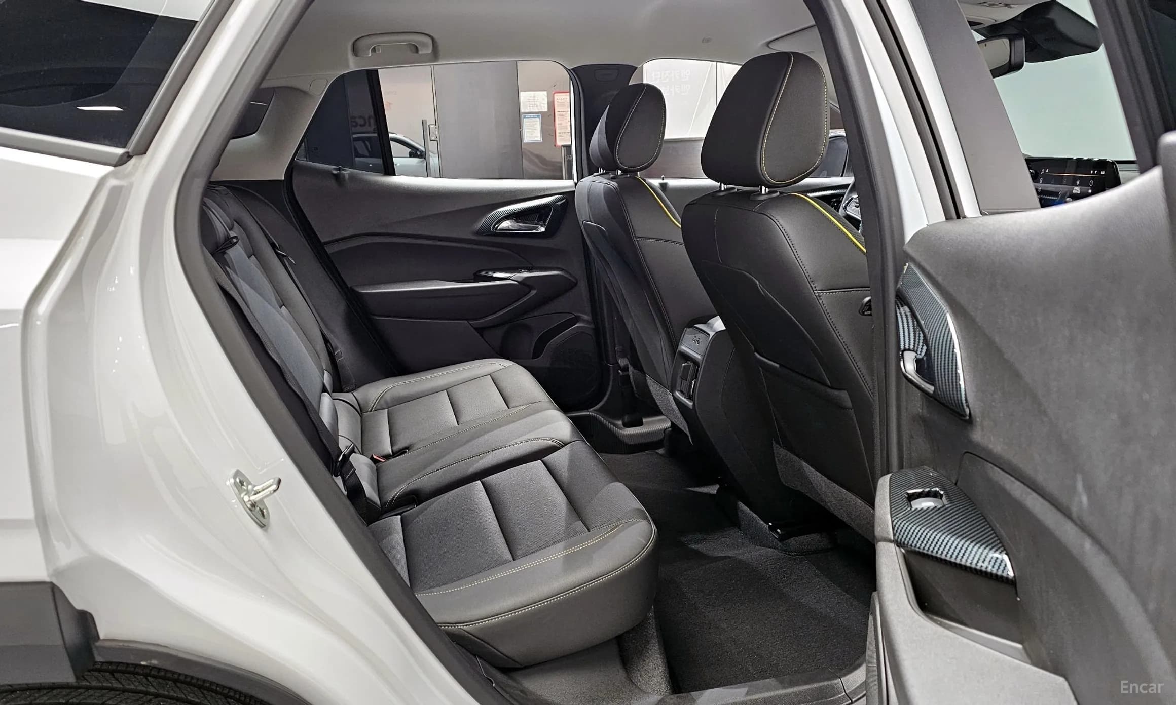 Trax Crossover
