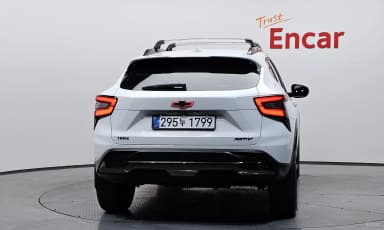 Trax Crossover