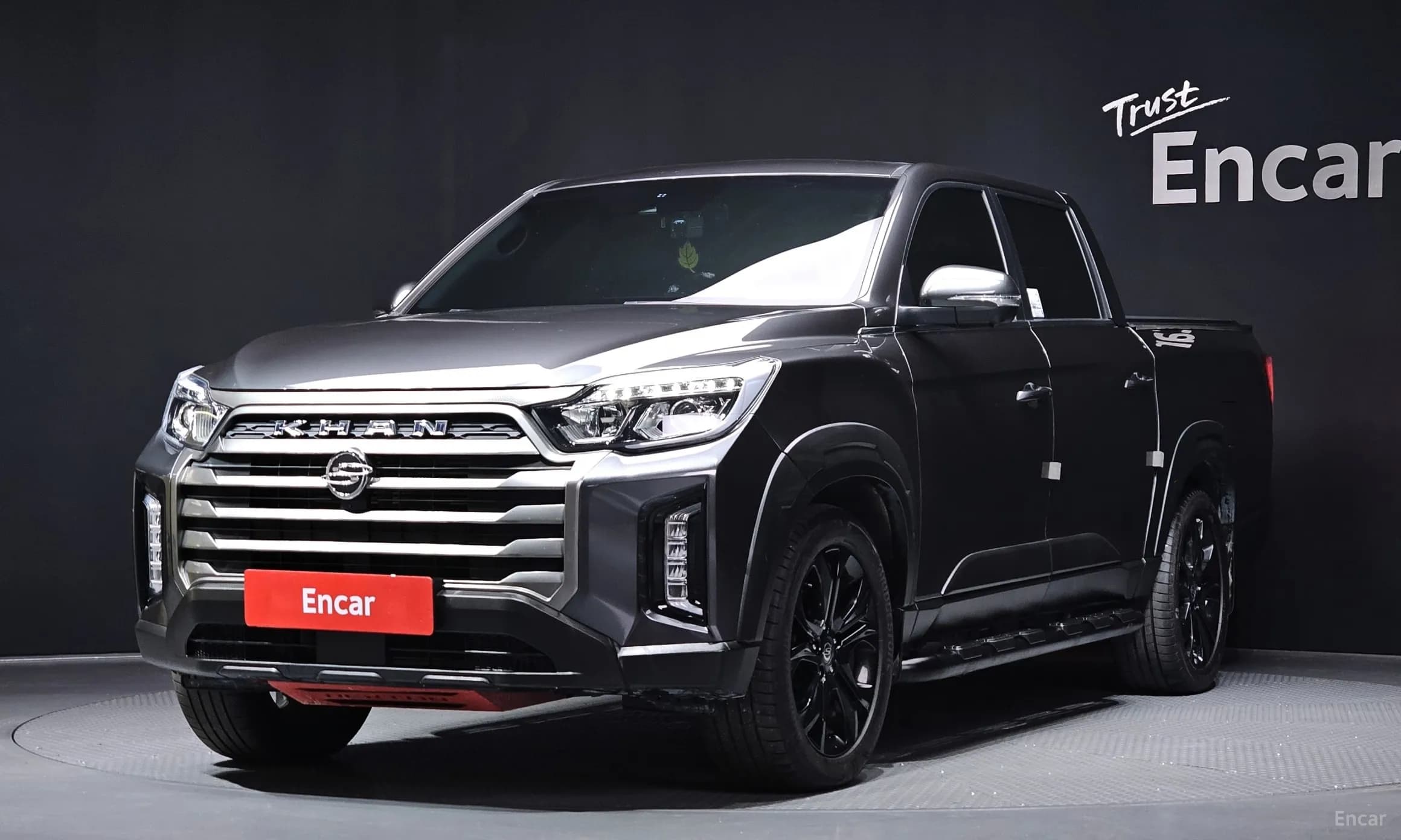Rexton Sports Khan