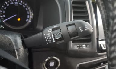 Rexton Sports Khan