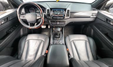 Rexton Sports Khan