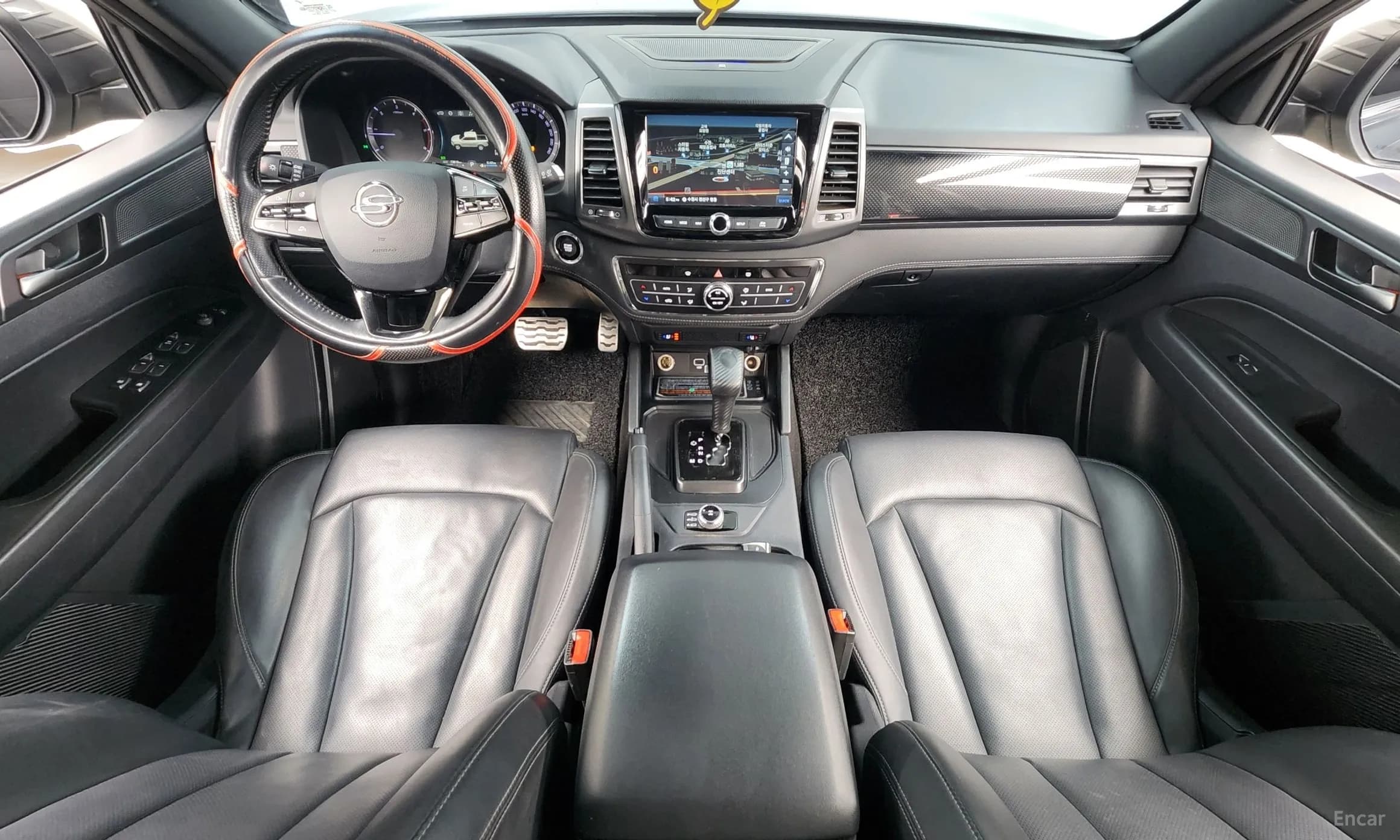 Rexton Sports Khan