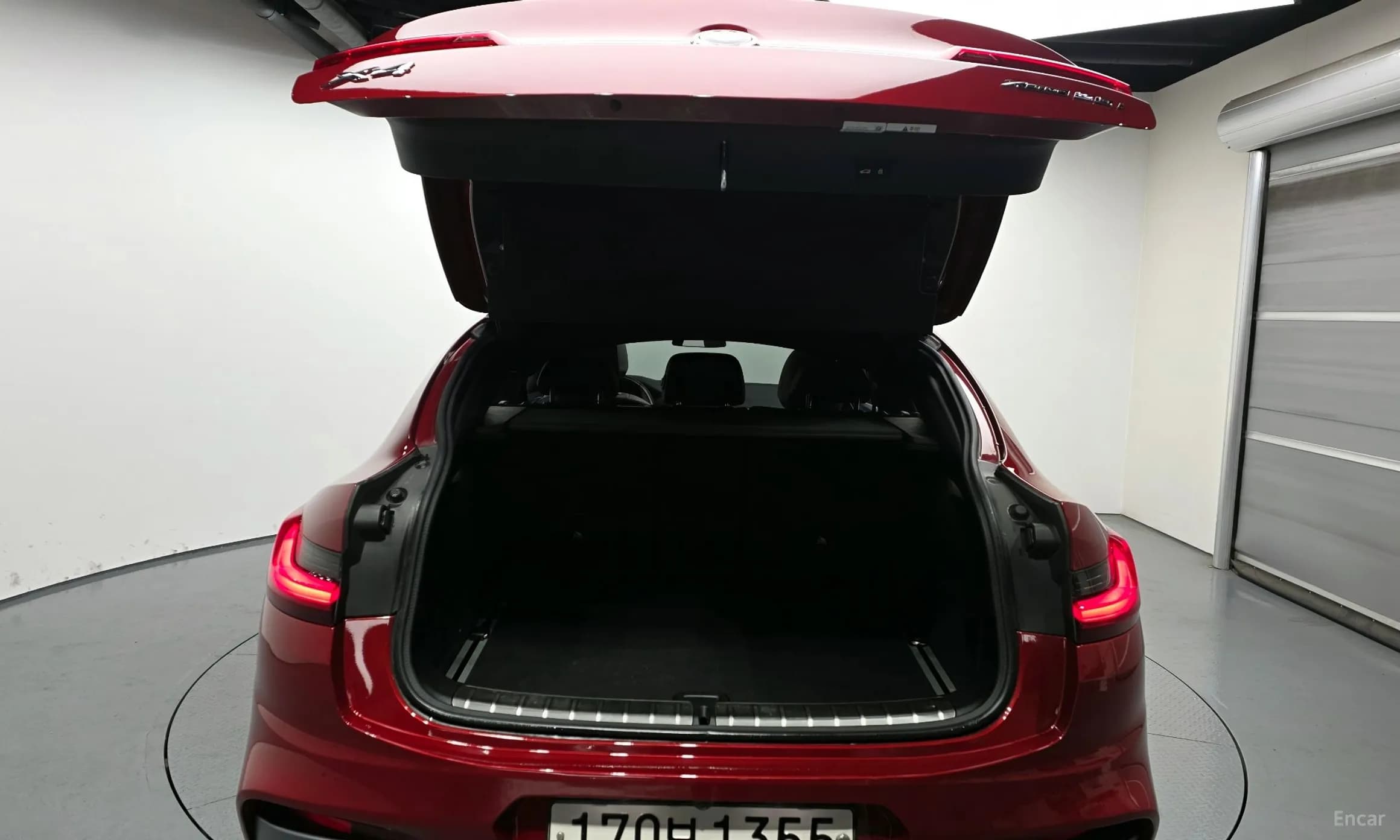 X4 (G02)